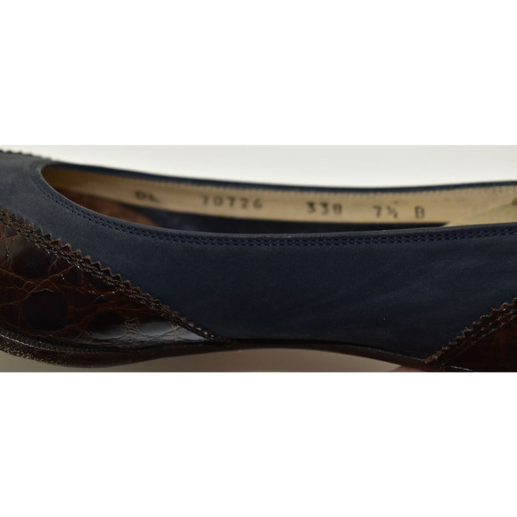 B5 Vntg SALVATORE FERRAGAMO Brown Croc Embossed Leather Block Heel Pumps Sz 7.5 - Picture 6 of 6